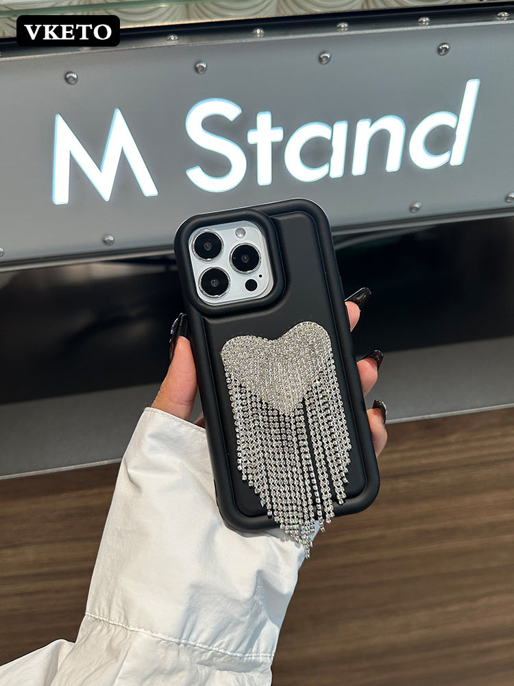 Love Tassel Case : Elevate Style and Protection with a Touch of Romance