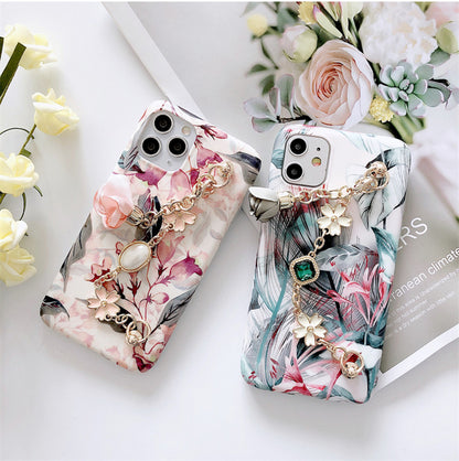 Floral Rhinestone iPhone Case: Elegance & Protection