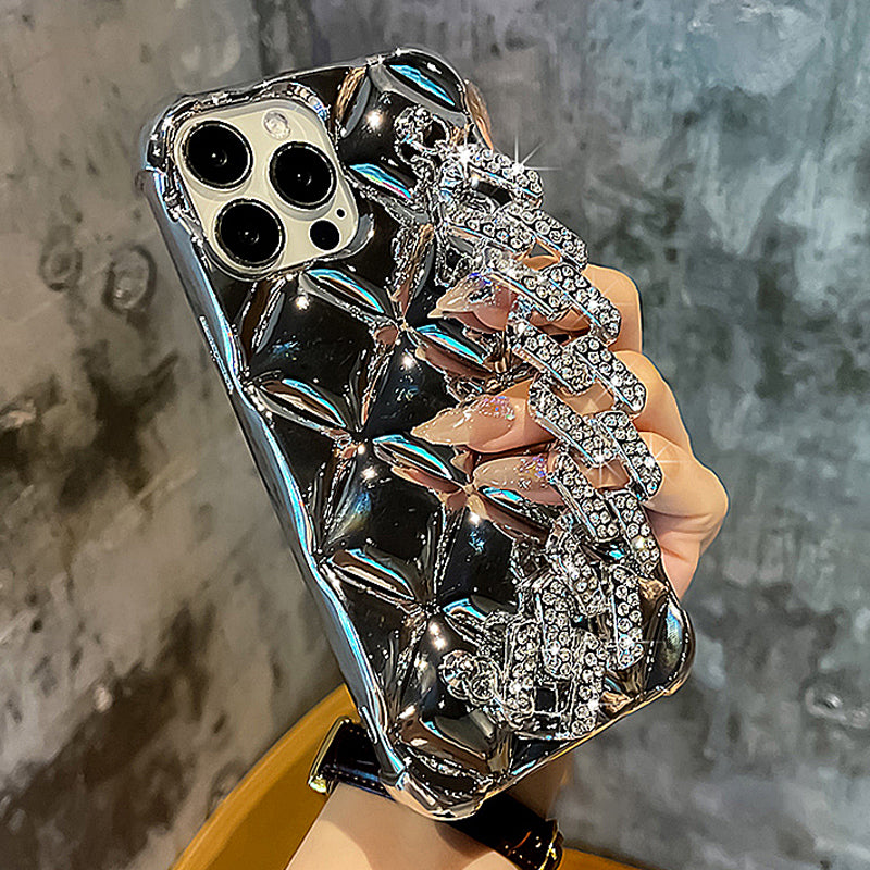 DIAMOND-STUDDED LUXURY PHONE CASE WITH BRACELET